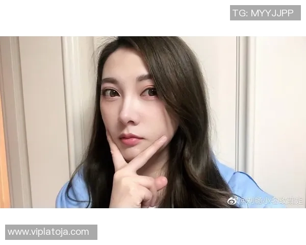 刘畅做客足球明星揭秘背后的故事与精彩瞬间 刘畅做客足球明星揭秘背后的故事与精彩瞬间